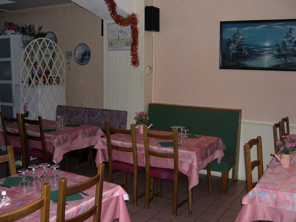 Hotel Restaurant De La Poste A Жерарме Экстерьер фото