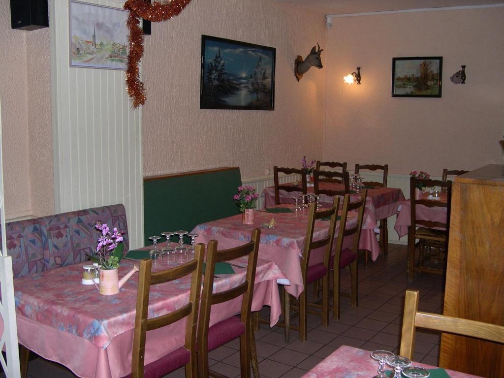 Hotel Restaurant De La Poste A Жерарме Экстерьер фото